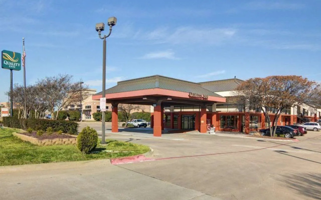 Quality Inn at Arlington Highlands