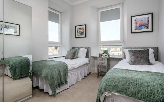 Coastal Retreat - Donnini Apartments