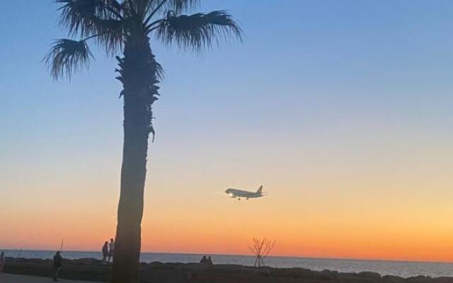 Cozy studio serviced apartment in Batumi Aqua Hotel