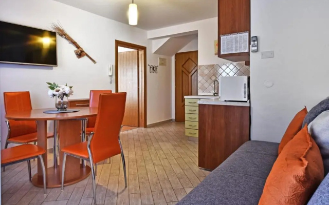Apartments house Tomic for max 22 persons Maj Poreč - Apartment in Porec - Photo 5
