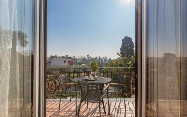 Apartment Complex Orzan Lovrecica