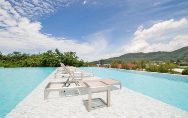 Oceana Kamala Resort