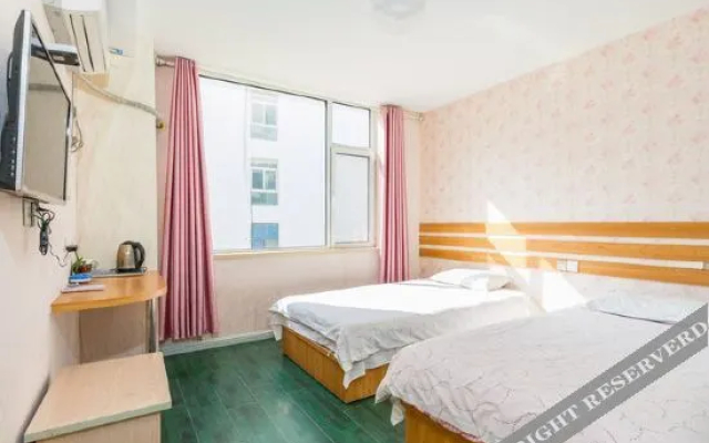 Luo Man Luo Lan Express Hotel (University Town of Rizhao)