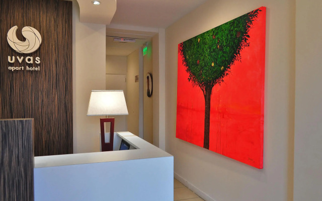 Uvas Apart Hotel
