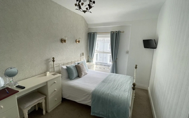 Lynton House