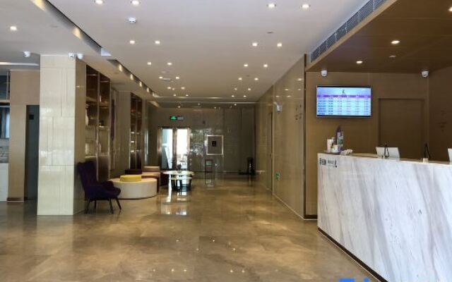 Lavande Hotels·Zhuhai Gongbei Port Fuhuali