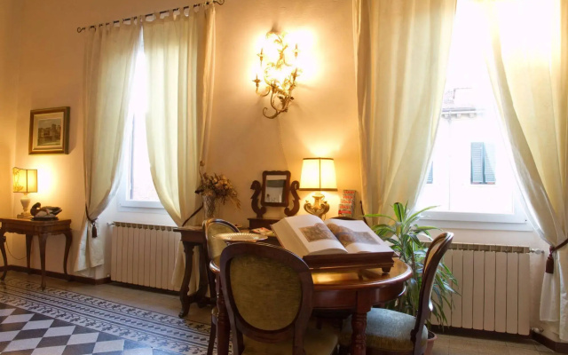 Hotel Emma