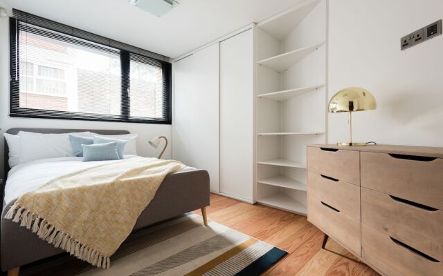 The Camden Chalet - Bright & Modern 3bdr Home With Balcony