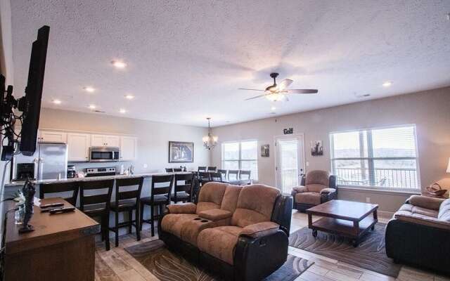 Whole In One 12 Bedroom Condo