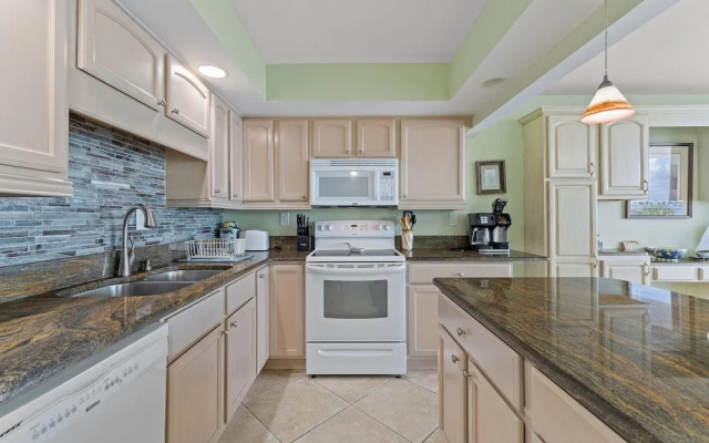 Seaspray Riverside 214