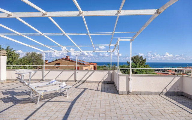 VP - Sea Garden - B4 With Parkng