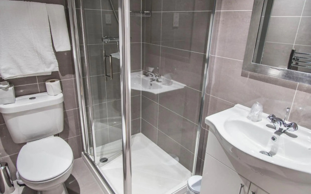 Kensington Gardens Hotel