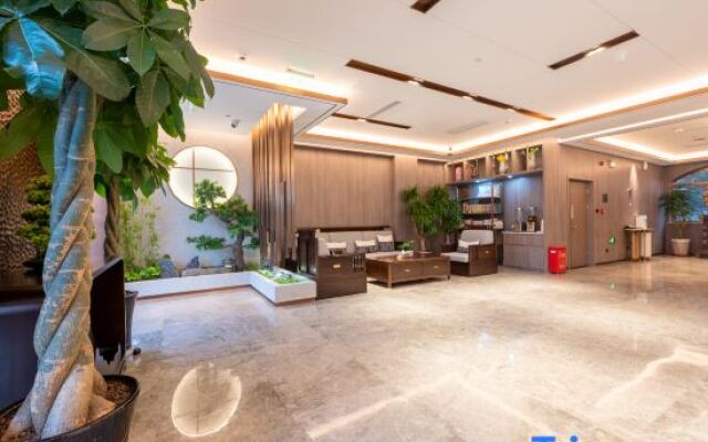 PALACE Hotel (Laiyang Wanda Plaza High-speed Railway Station)