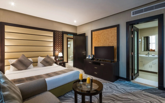 Naviti Warwick Al Khobar
