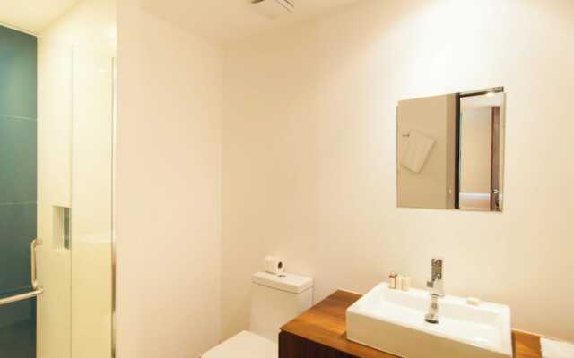 Kuxtal 3 Bedroom Downtown Apartment