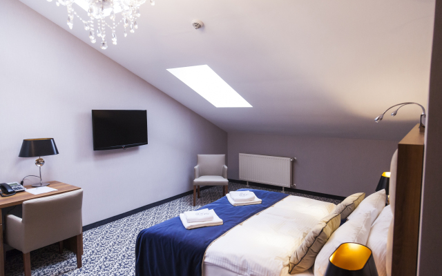 Excelsior Boutique Hotel