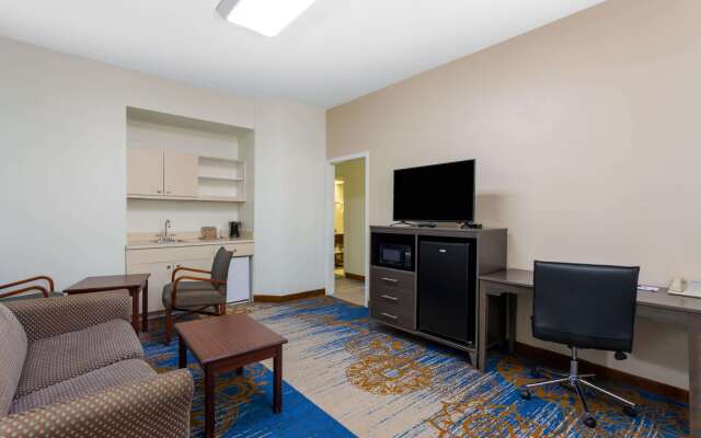 Baymont by Wyndham Tallahassee