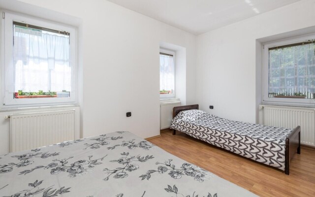Nice Apartment in Fuzine With Wifi and 1 Bedrooms