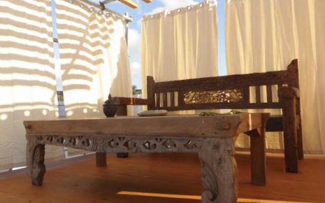 Beach Room