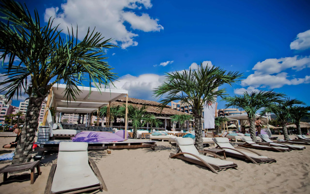 DIT Majestic Beach Resort