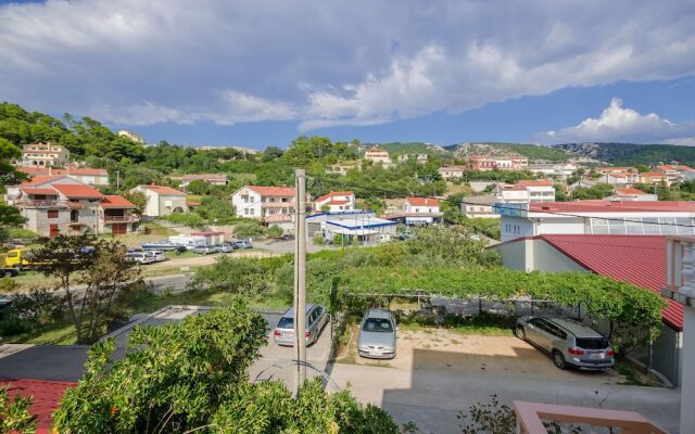 Apartments and Rooms Kata