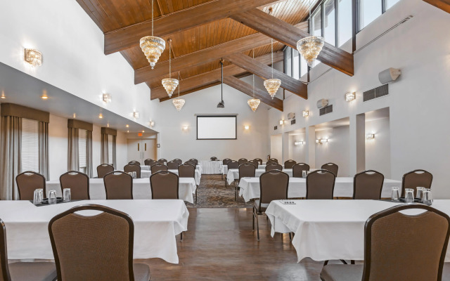 Best Western Plus Dryden Hotel & Conference Centre