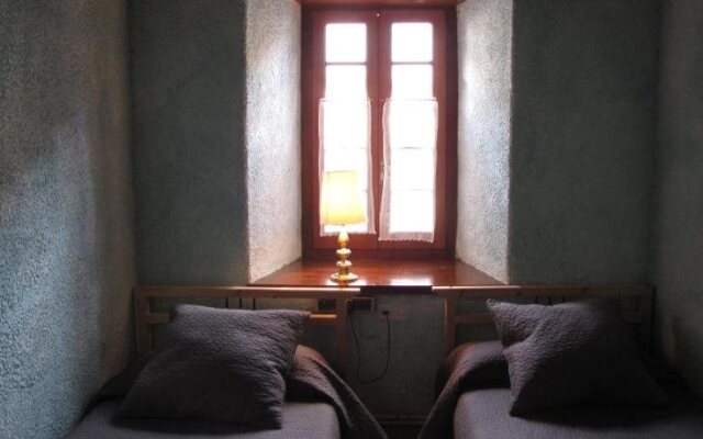Hostal Plaza Garos