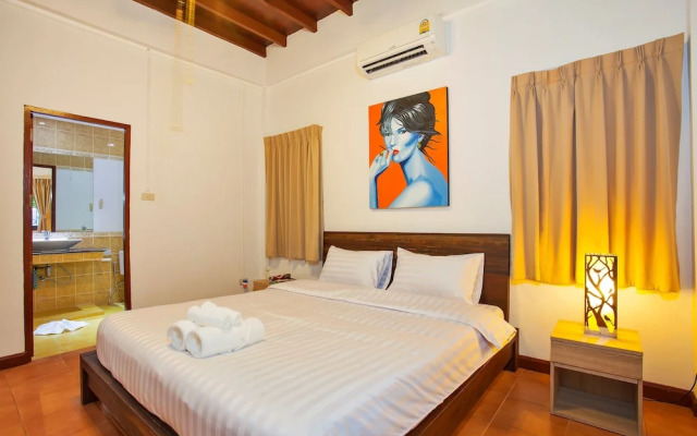 Unique Thai Style 4BR Pool Villa Nikkie