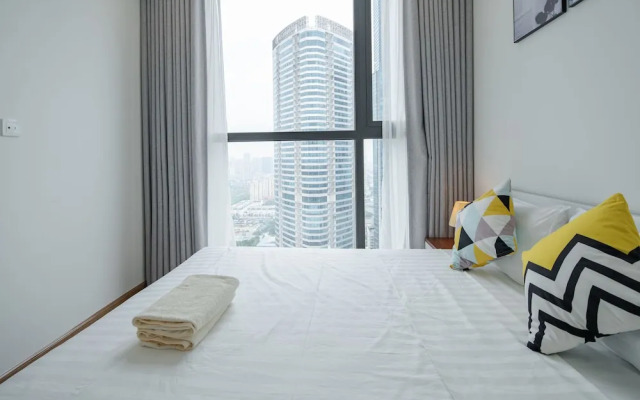 Homefromhome Skylake Apartment