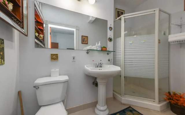 Niagara Inn Bed & Breakfast