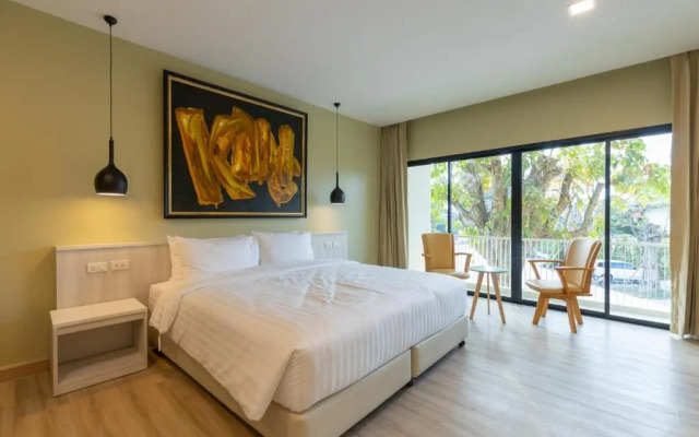 Porestva Hotel Sriracha