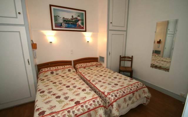 Hotel Magenta