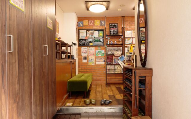 J-Hoppers Hiroshima Guesthouse - Hostel