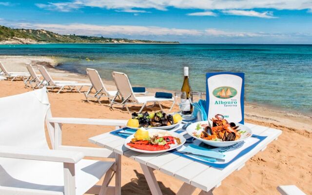 Albouro Seafront Apartments