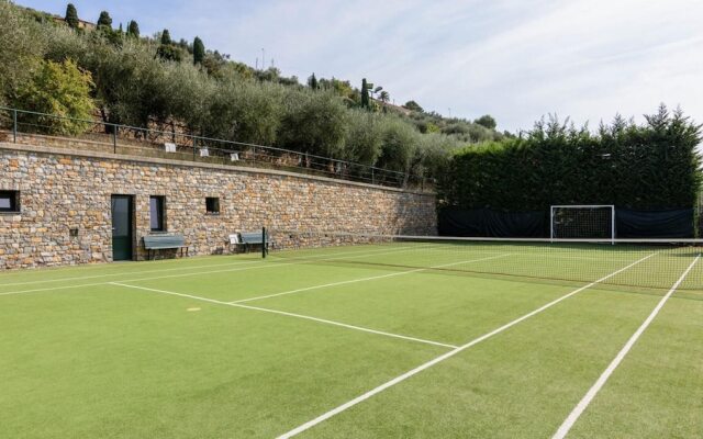 Italianway - Luxury Apartment in Modern Villa 2