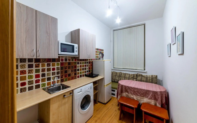 In the center on Bronnitskaya street 19