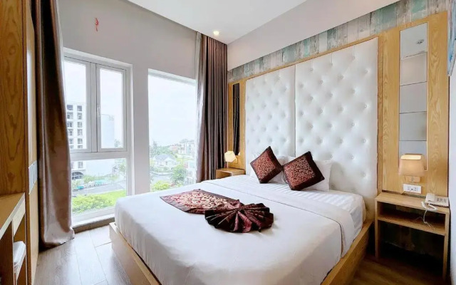 Emerald Ocean Hotel