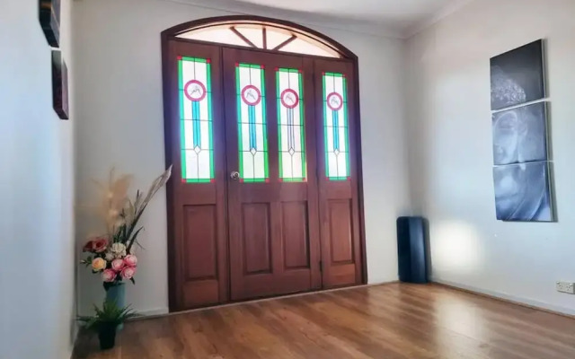 Rosie House - Spacious Comfortable Home