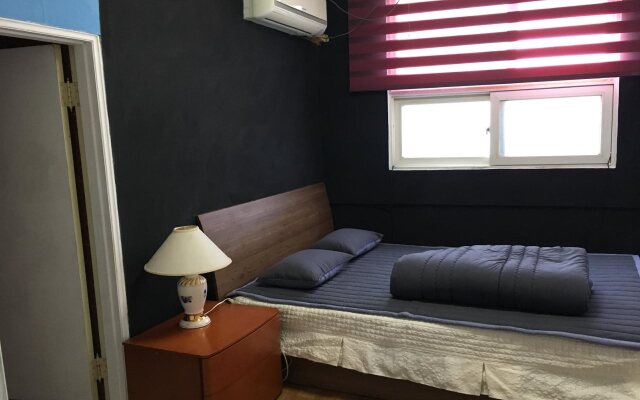 OG GUESTHOUSE - Hostel