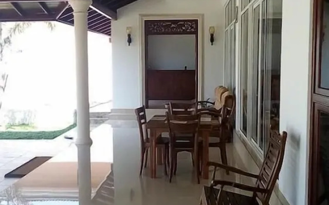 Turtle paradise villa & restaurant