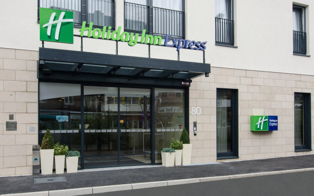 Premier Inn Duesseldorf City Centre Hotel