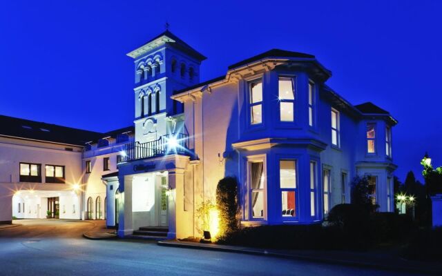 hotelImage