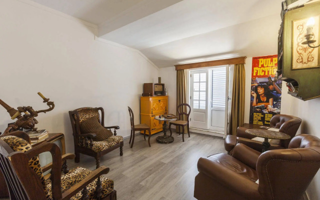 Collector's Hostel