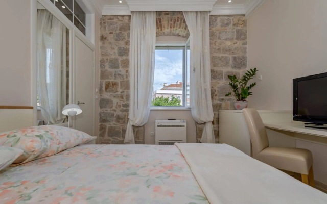 Bouganvillea Split Apartments