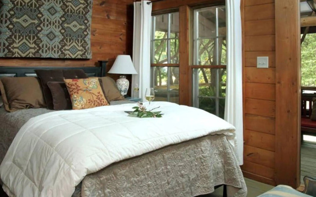 Lake Rabun Hotel & Restaurant