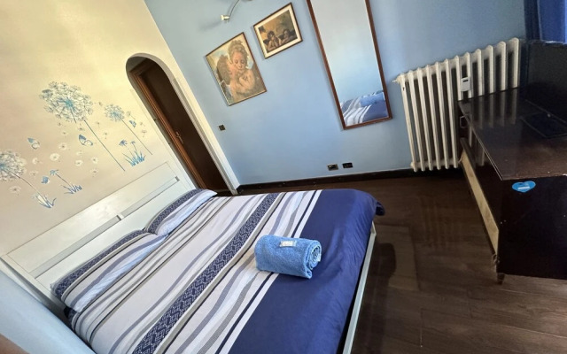 Julias Domus Angels Suite