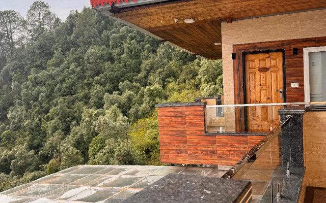 Heavens View Resort