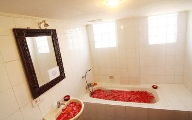 Kutuh Tirta Arum Guest House