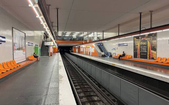 F2 Paris 19ème - La Villette & Stade