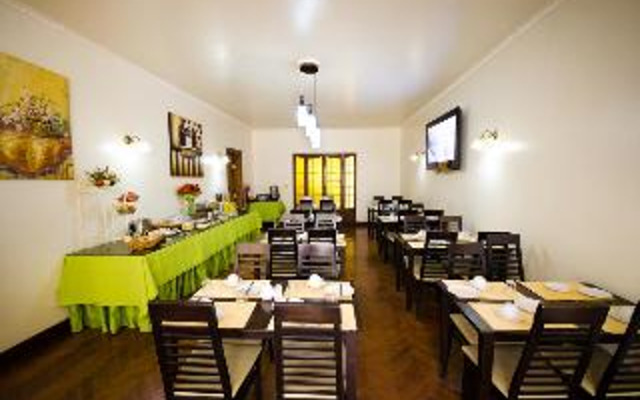 Hotel Divasto